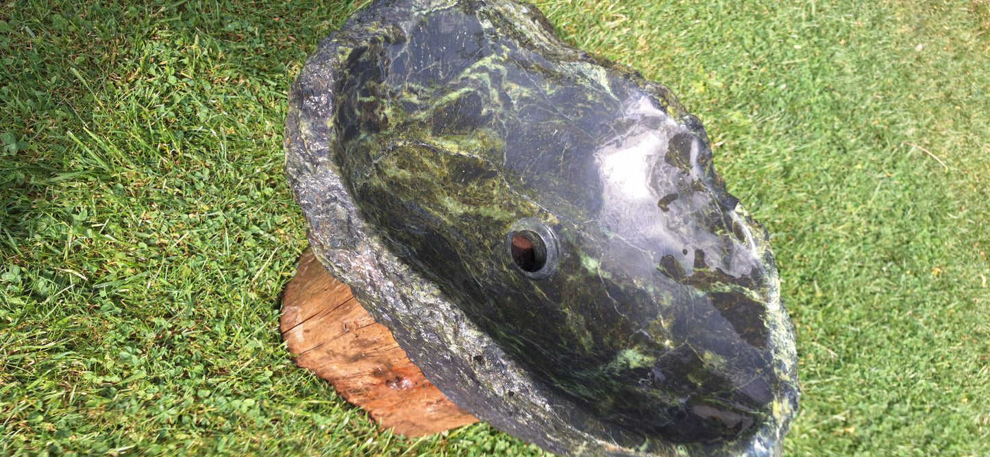 Lavoar din Piatră Verde