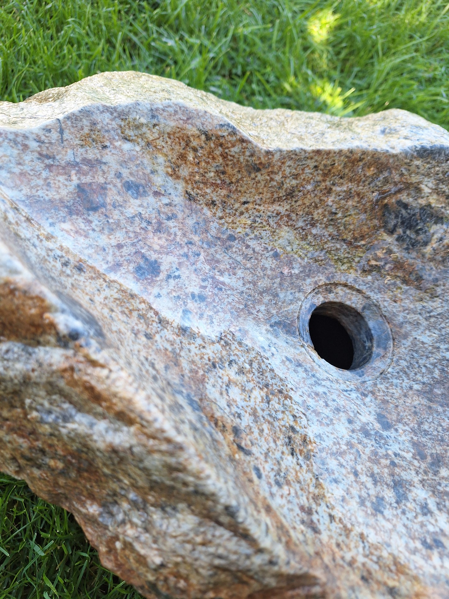 Lavoar Piatră de Râu