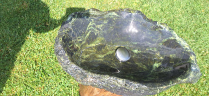 Lavoar din Piatră Verde