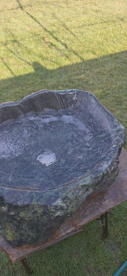 Lavoar Piatră Naturală ,montaj pe blat, 70x45x20 ,36 kg ,negru/verde