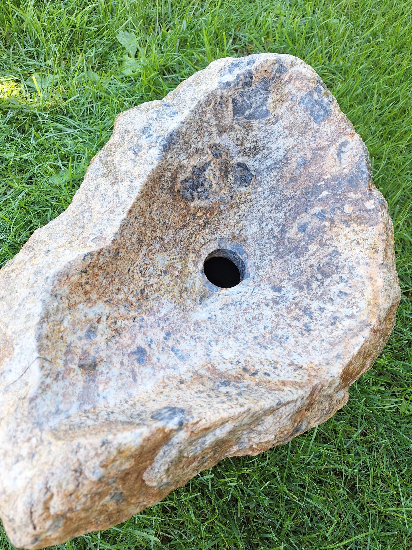 Lavoar Piatră de Râu