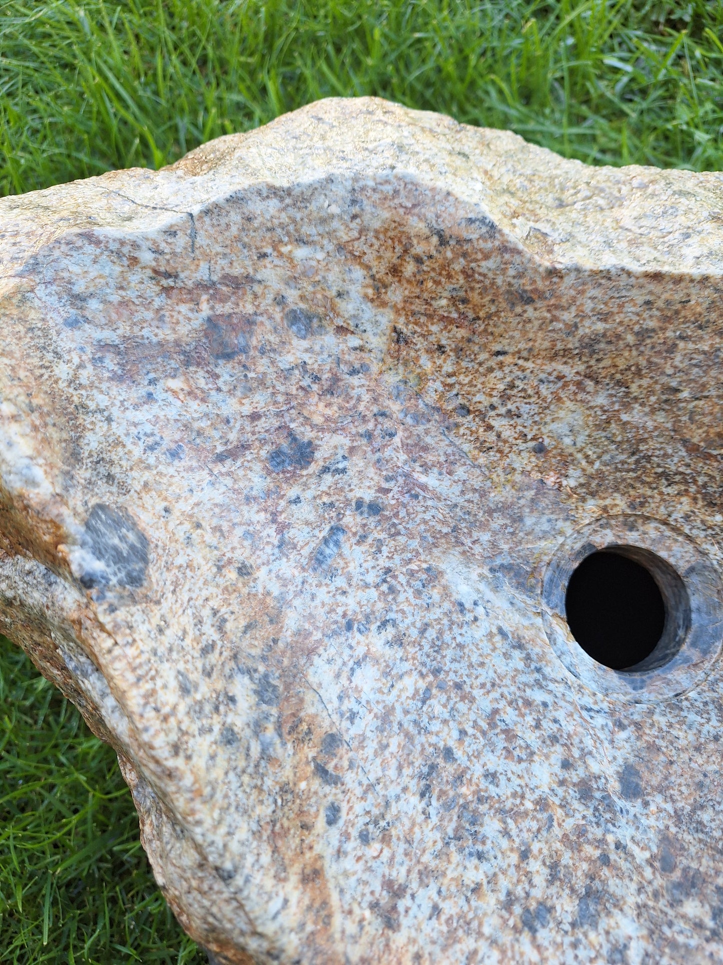 Lavoar Piatră de Râu