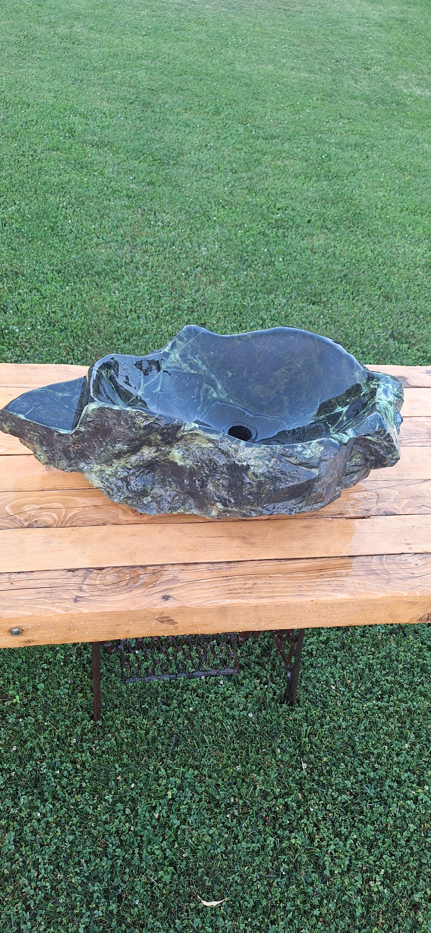 Lavoar Piatră Naturală (serpentinit)75×50×23,montaj pe blat,56 kg
