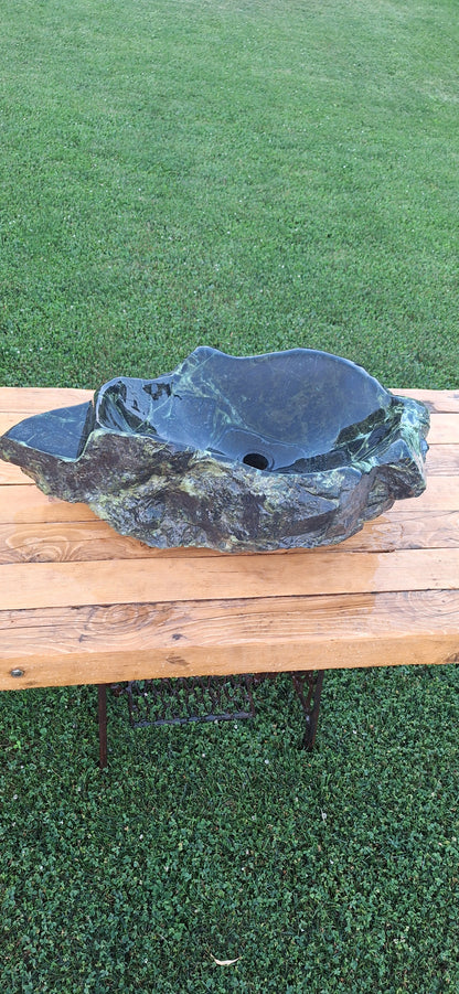 Lavoar Piatră Naturală (serpentinit)75×50×23,montaj pe blat,56 kg
