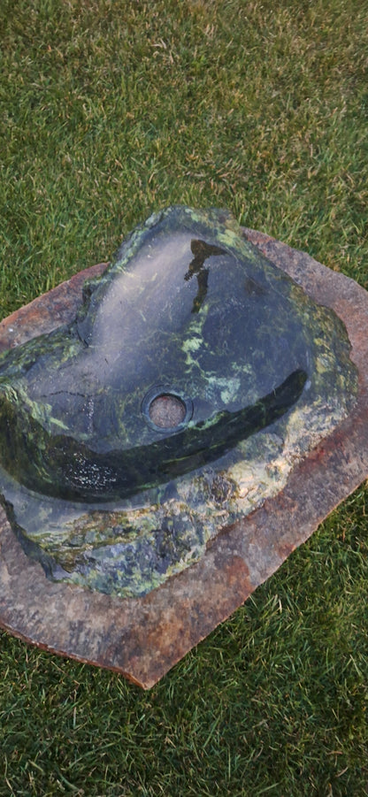 Lavoar Piatră Naturală,46×34×13,montaj pe blat, 14.3 kg, verde/negru,serpentinit