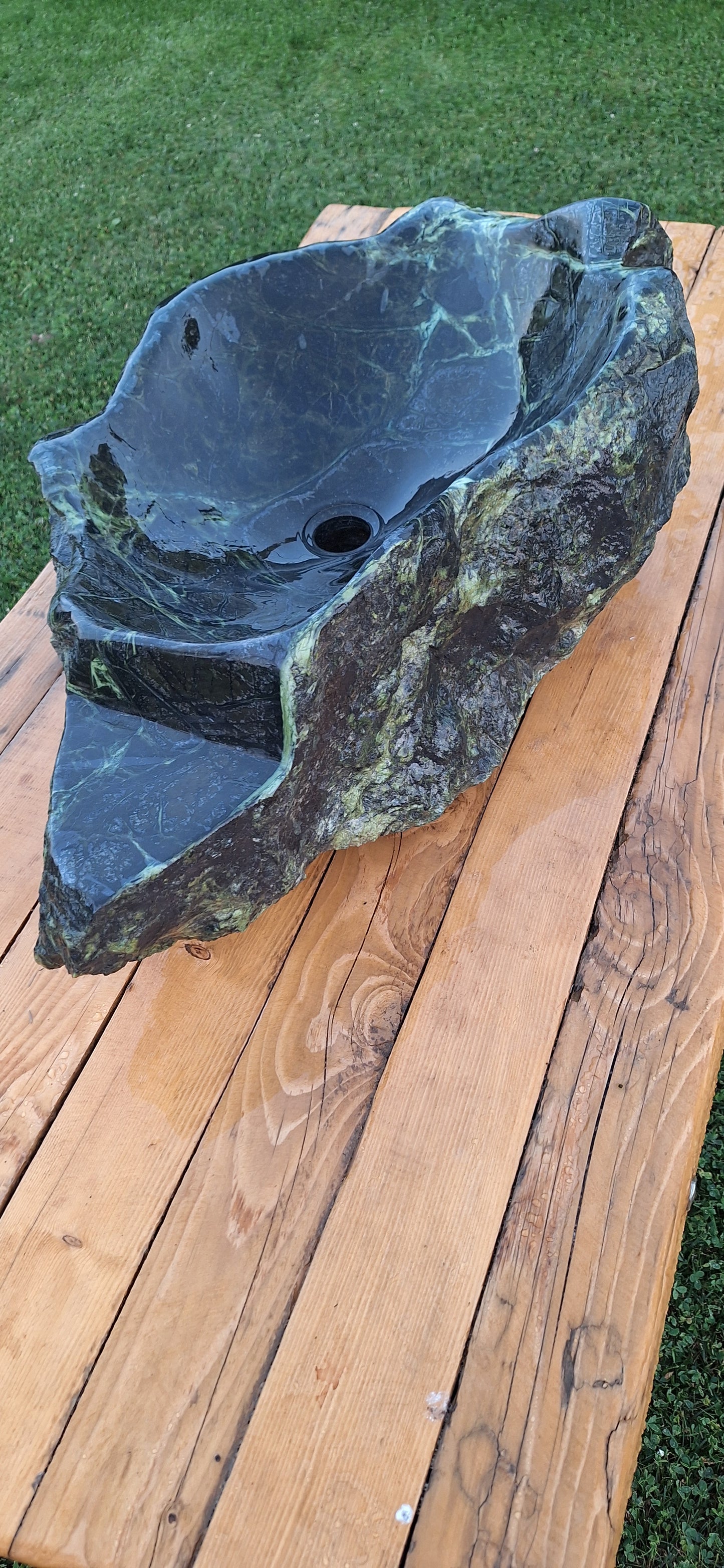 Lavoar Piatră Naturală (serpentinit)75×50×23,montaj pe blat,56 kg