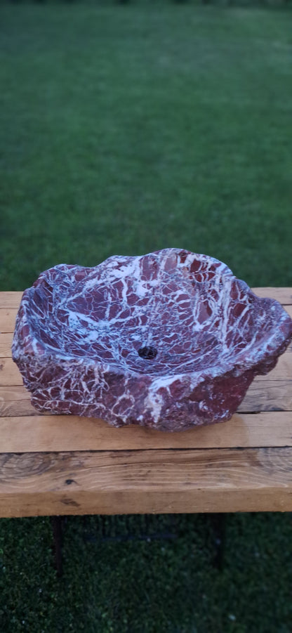 Lavoar Piatră Naturală (marmura rosie de Grecia)56×47×23 montaj pe blat,44 kg