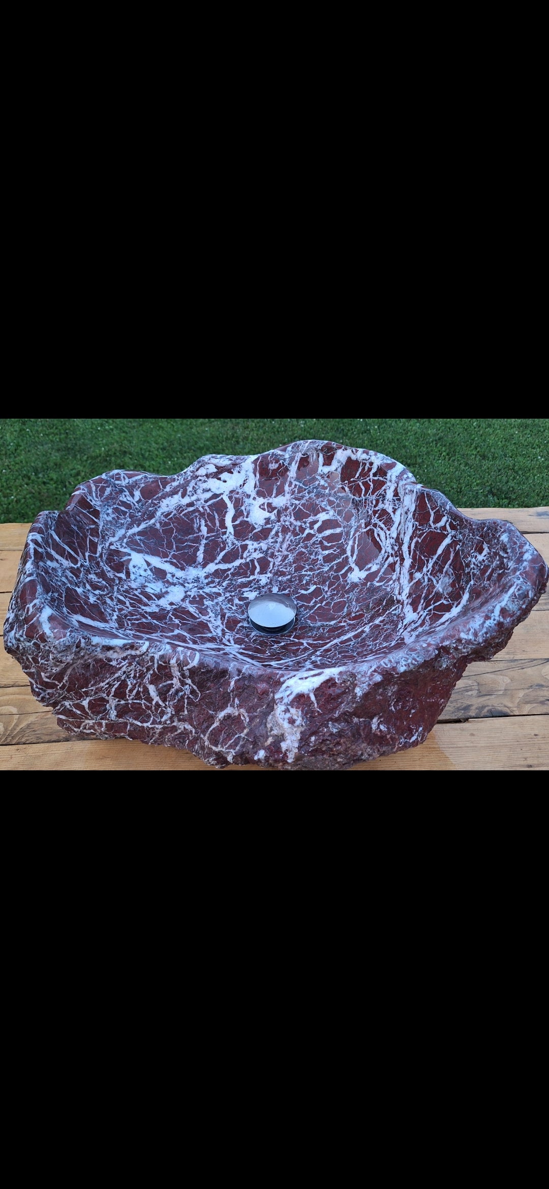 Lavoar Piatră Naturală (marmura rosie de Grecia)56×47×23 montaj pe blat,44 kg