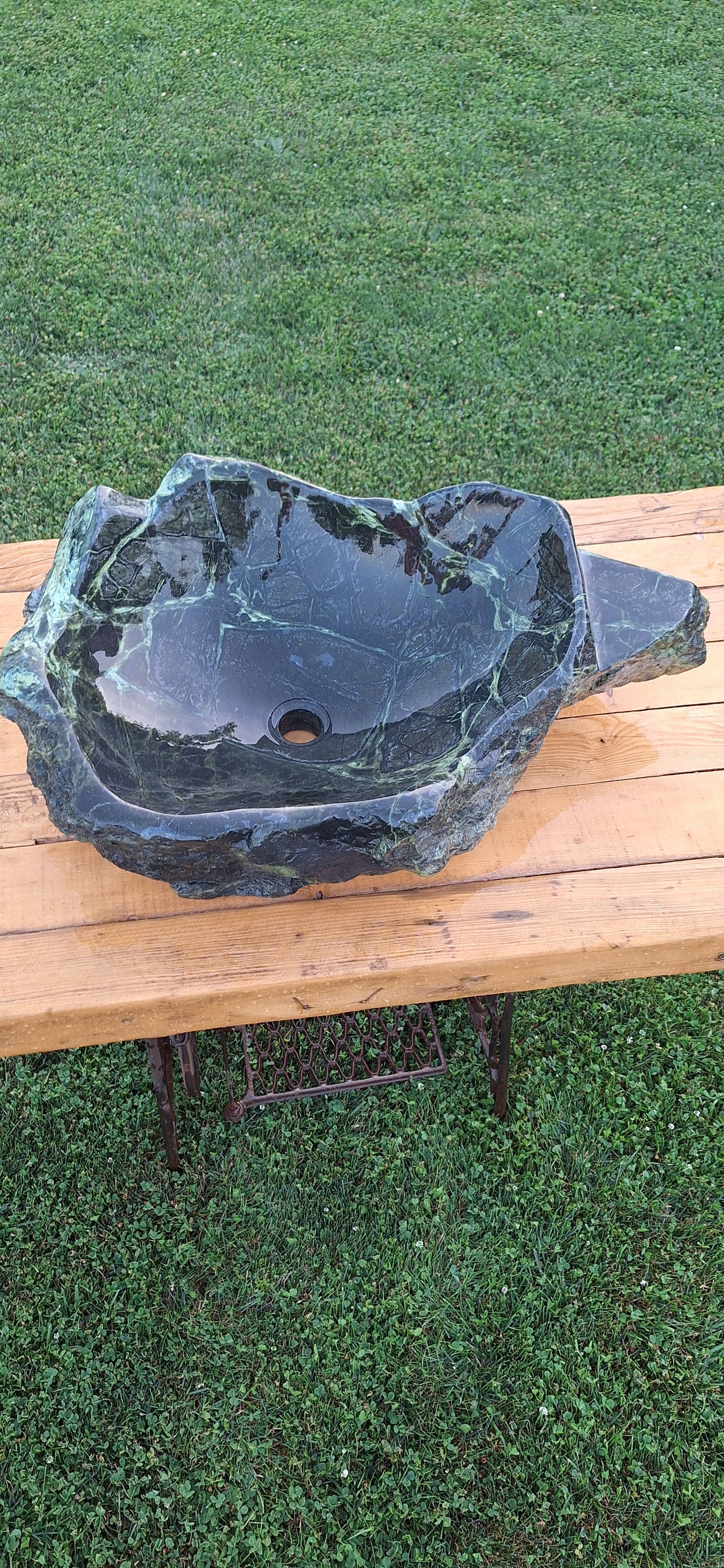 Lavoar Piatră Naturală (serpentinit)75×50×23,montaj pe blat,56 kg