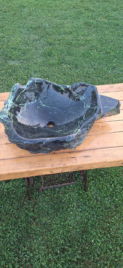 Lavoar Piatră Naturală (serpentinit)75×50×23,montaj pe blat,56 kg