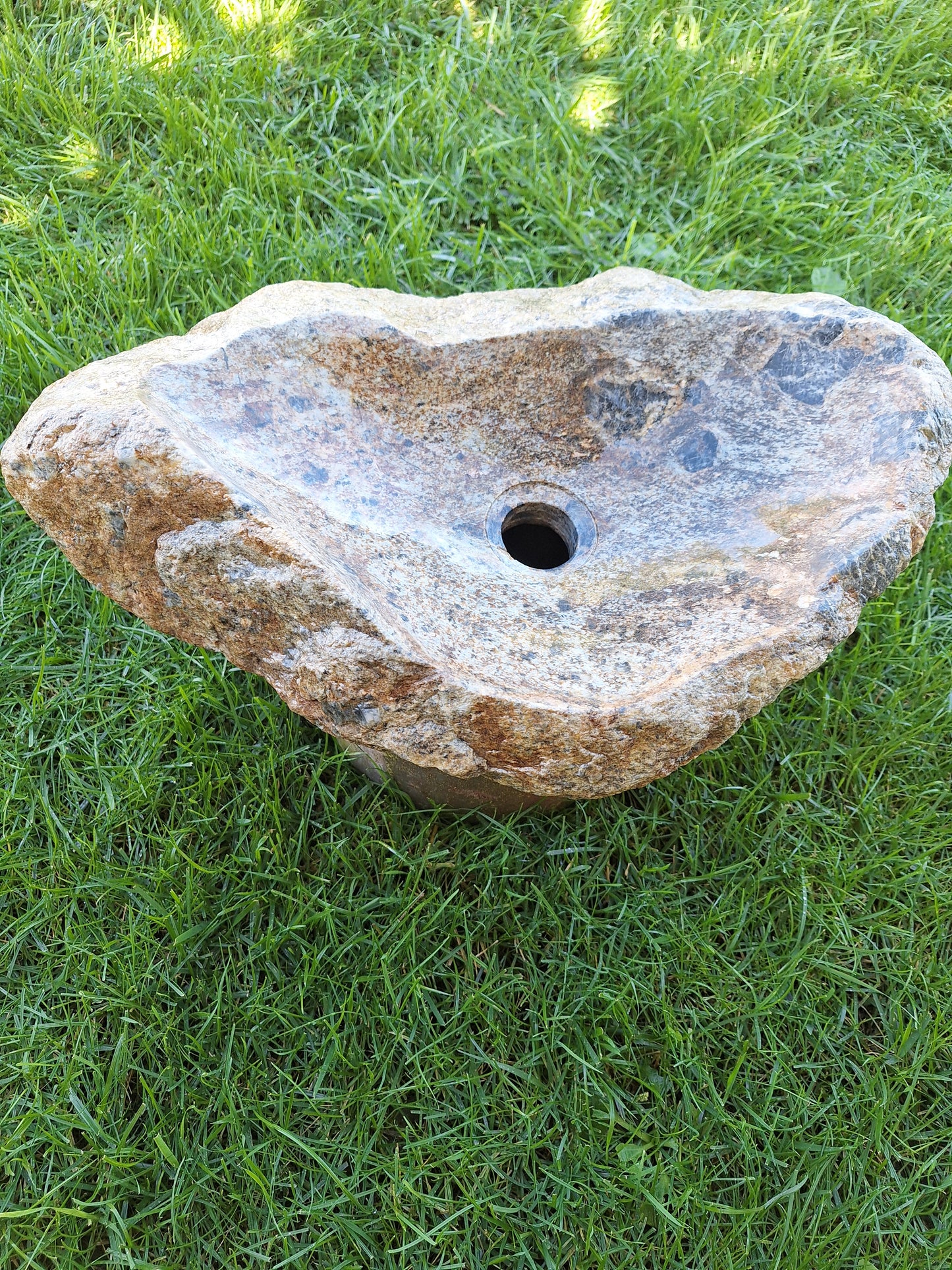 Lavoar Piatră de Râu